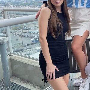 Divided Black Sleeveless Midi Dress